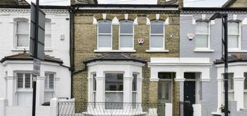 4 bedroom terraced house