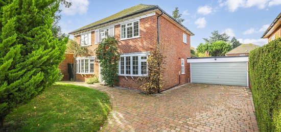 4 bed detached house for sale