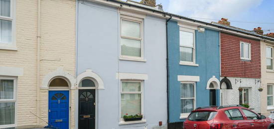 2 bedroom terraced house