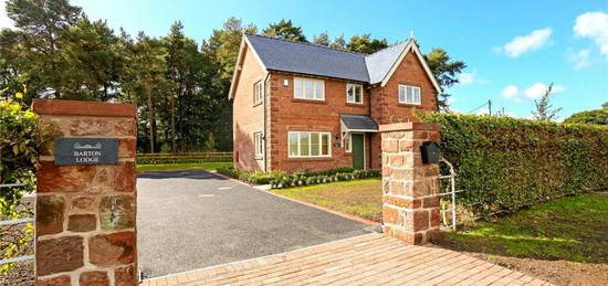 3 bedroom detached house