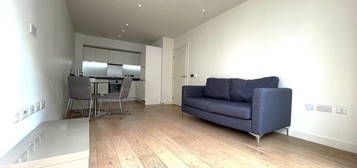 2 bed flat to rent