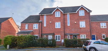 3 bed town house to rent