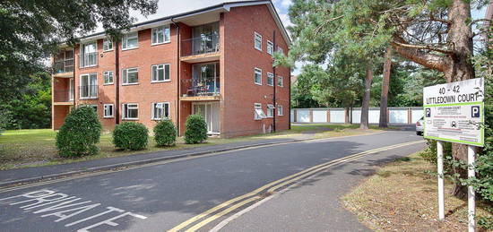 2 bed flat for sale