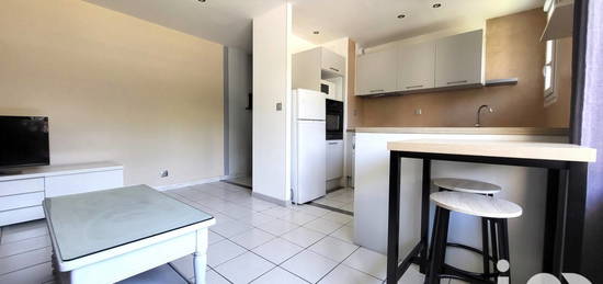 Appartement  à vendre, 2 pièces, 1 chambre, 40 m²