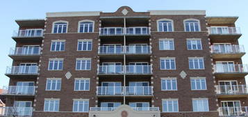 6600, boulevard Henri-Bourassa Ouest, apt. 605
Montréal (Saint-Laurent)