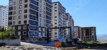 TEKEREK KEREM BEY SİTESİNDE SATILIK 4+1 DAİRE