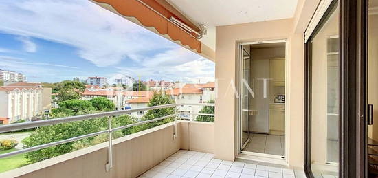 Achat appartement 2 pièces 53 m²