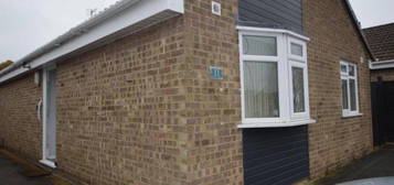 2 bedroom detached bungalow to rent