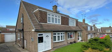 2 bedroom semi-detached house for sale