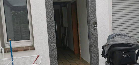 Schöne 3 Zimmerwohnung in Solingen Höhscheid zu vermieten