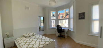 Detached house to rent in Floyd Road, New Charlton, London SE7