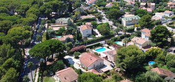 Appartement type 4 avec jardin - Plages à pieds