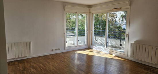 Appartement  à louer, 3 pièces, 2 chambres, 70 m²