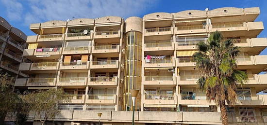 Piso en venta en calle del Vendrell