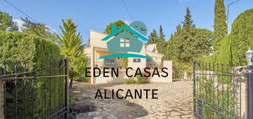 Casa o chalet en venta en Alcoleja, 11, Torremanzanas / La Torre de les Maçanes