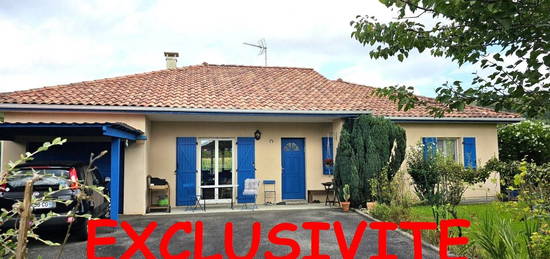 Maison de plain-pied  à vendre, 5 pièces, 3 chambres, 113 m²