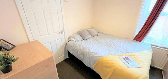 1 bedroom house share