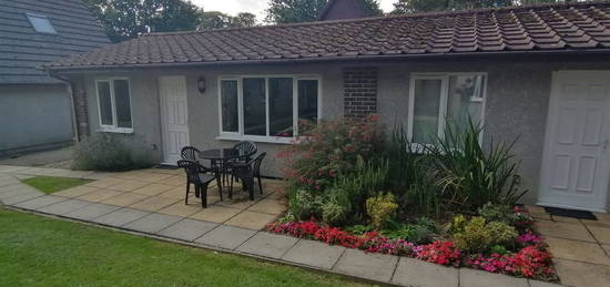 2 bed bungalow for sale