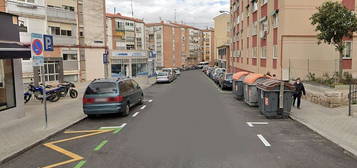 Piso en calle De María Teresa Sáenz de Heredia, Ventas, Madrid