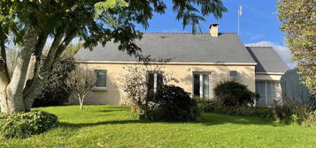 Maison de plain-pied  à vendre, 4 pièces, 3 chambres, 97 m²