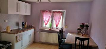 4 Zimmer Wohnung zu Vermieten mit Einbauküche in Frohnhausen