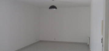 Location appartement 1 pièce 29 m²