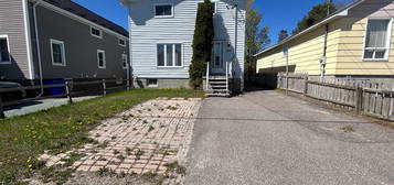 308 BELANGER AVENUE, Timmins (TS - SW), Ontario