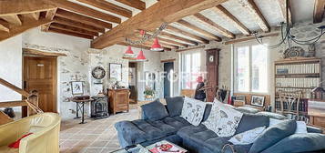 Maison  à vendre, 6 pièces, 3 chambres, 180 m²