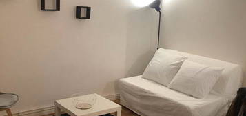 Studio 1 pièce 26 m²