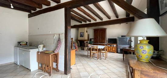 Dpt Sarthe (72), à vendre proche de CONNERRE fermette de 103 m² habitables , 3 chambres ,terrain 800 m²