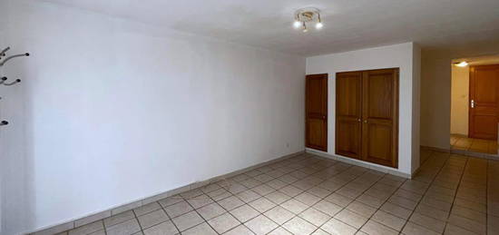 Location appartement 1 pièce 37 m²