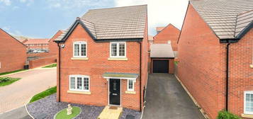 4 bed detached house for sale