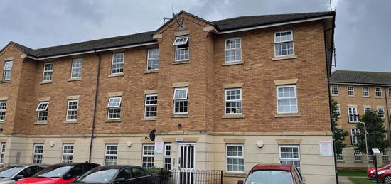 Flat to rent in Lion Court, Southbridge, Northampton NN4