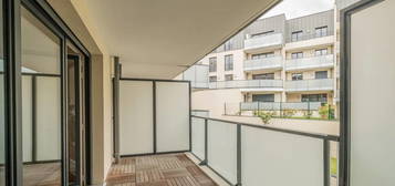 Appartement  à louer, 3 pièces, 2 chambres, 90 m²