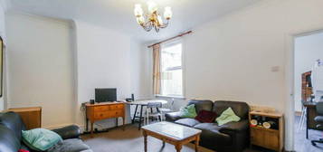 4 bedroom terraced house