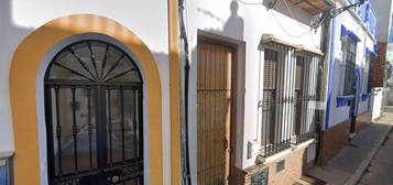 Chalet pareado en venta en calle Cabalga