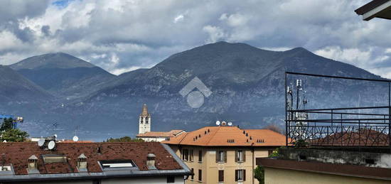 3 LOCALI A ISEO