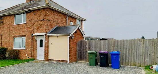 3 bedroom semi-detached house