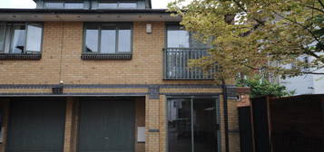 Property to rent in Ashmole Place, Oxford OX4