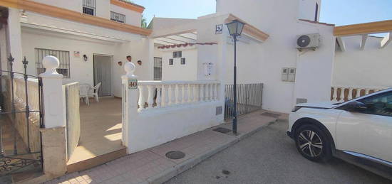 Casa adosada en venta en San Juan de los Terreros