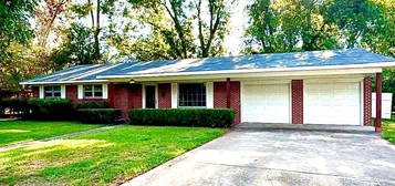 1012 Cinderella Ct, Alexandria, LA 71303