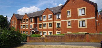 Flat for sale in Drove Road, Old Town, Swindon, Wiltshire SN1