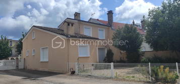 Maison de ville  à vendre, 5 pièces, 2 chambres, 140 m²