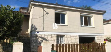 Maison  à vendre, 5 pièces, 2 chambres, 100 m²