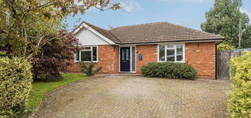 3 bed detached bungalow for sale