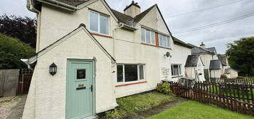 3 bedroom semi-detached house