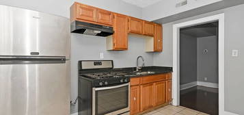 7110 S East End Ave Unit 7118-3A, Chicago, IL 60649