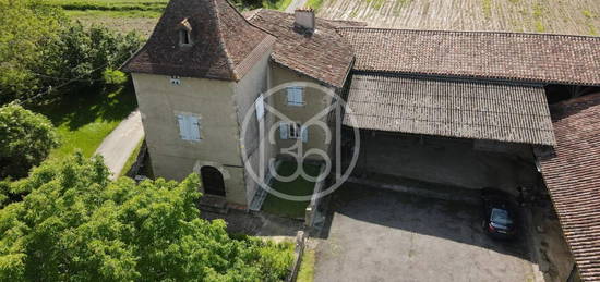 Maison 2 étages  à vendre, 7 pièces, 5 chambres, 310 m²