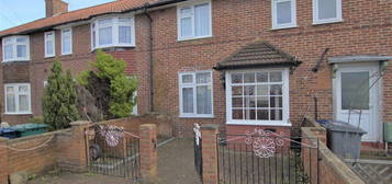 3 bed terraced house to rent