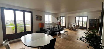 Appartement  à vendre, 5 pièces, 3 chambres, 132 m²